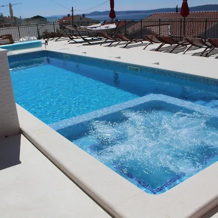 Heated Swimming Pool, Stunning Sea View Terrace A7, Apartment *