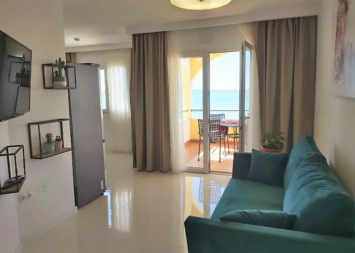 شقة Heated Swimming Pool, Stunning Sea View Terrace A7,